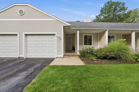 14 W Scotts Drive #11
