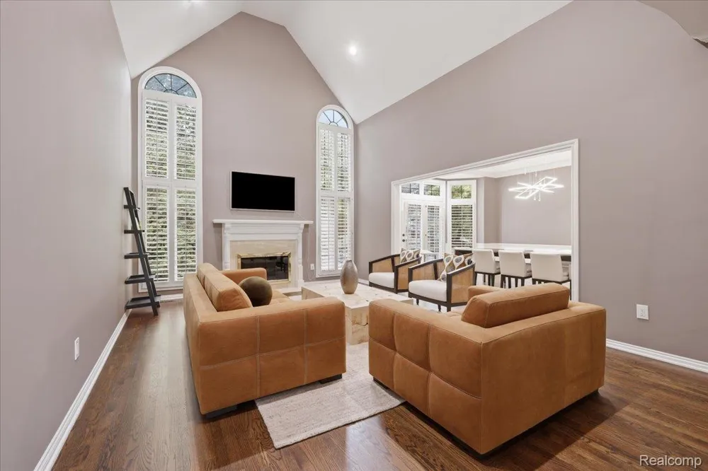 160 Kirkwood Court Bloomfield Hills City, MI 48304