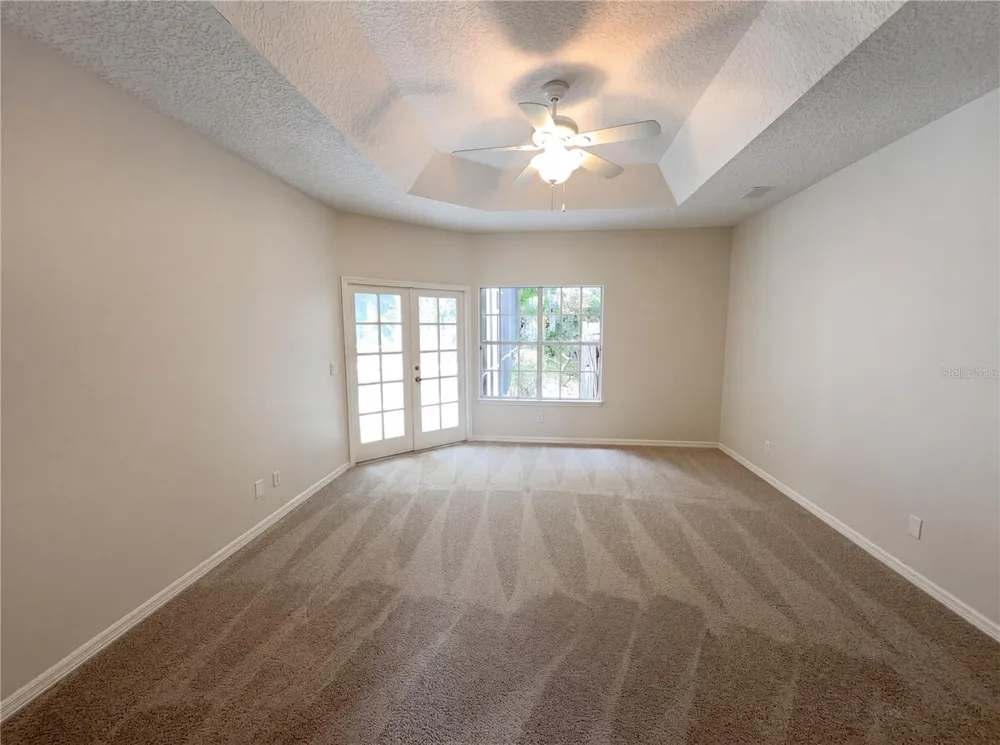 680 MACGLENROSS DRIVE Oviedo, FL 32765