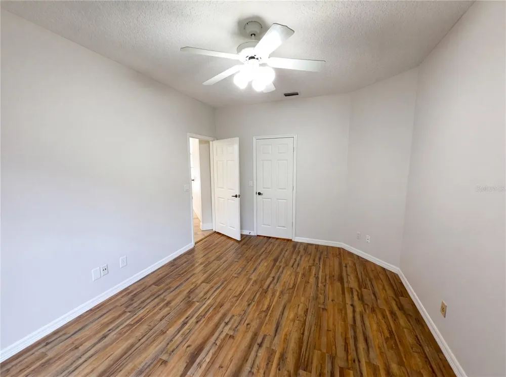 680 MACGLENROSS DRIVE Oviedo, FL 32765