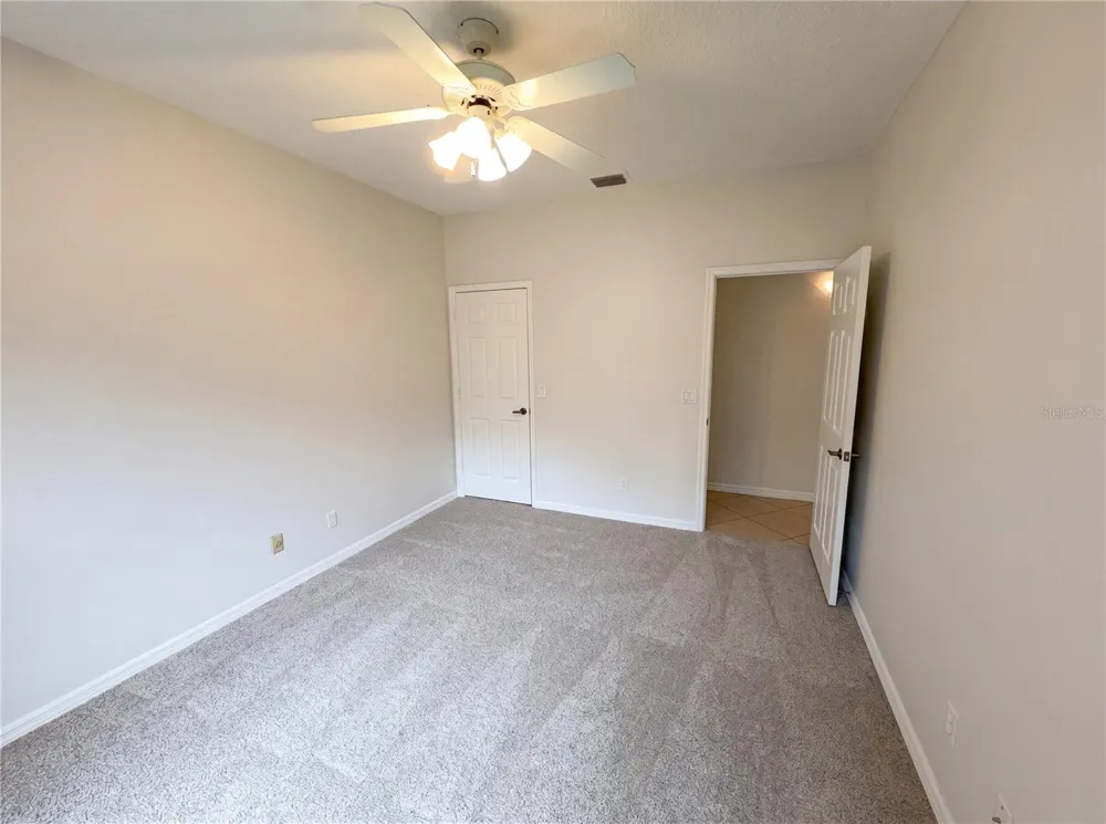 680 MACGLENROSS DRIVE Oviedo, FL 32765