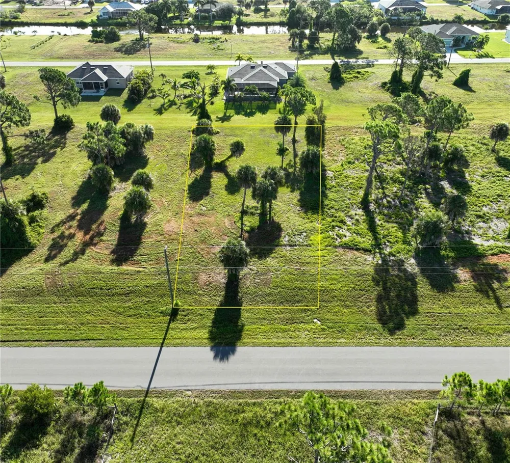 275 ROTONDA BOULEVARD S Rotonda West, FL 33947