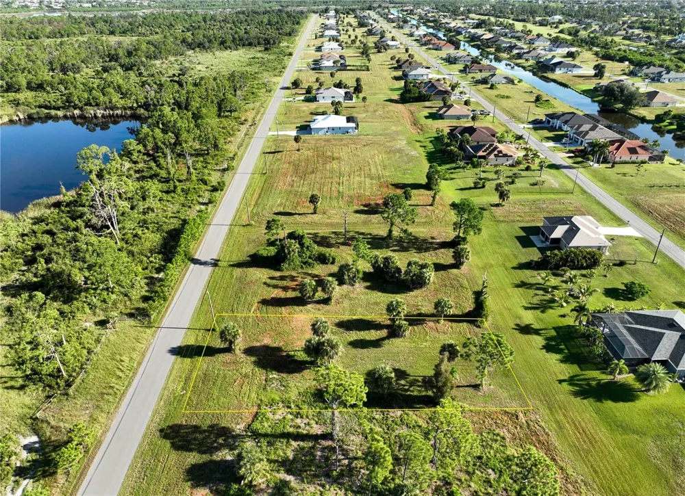 275 ROTONDA BOULEVARD S Rotonda West, FL 33947