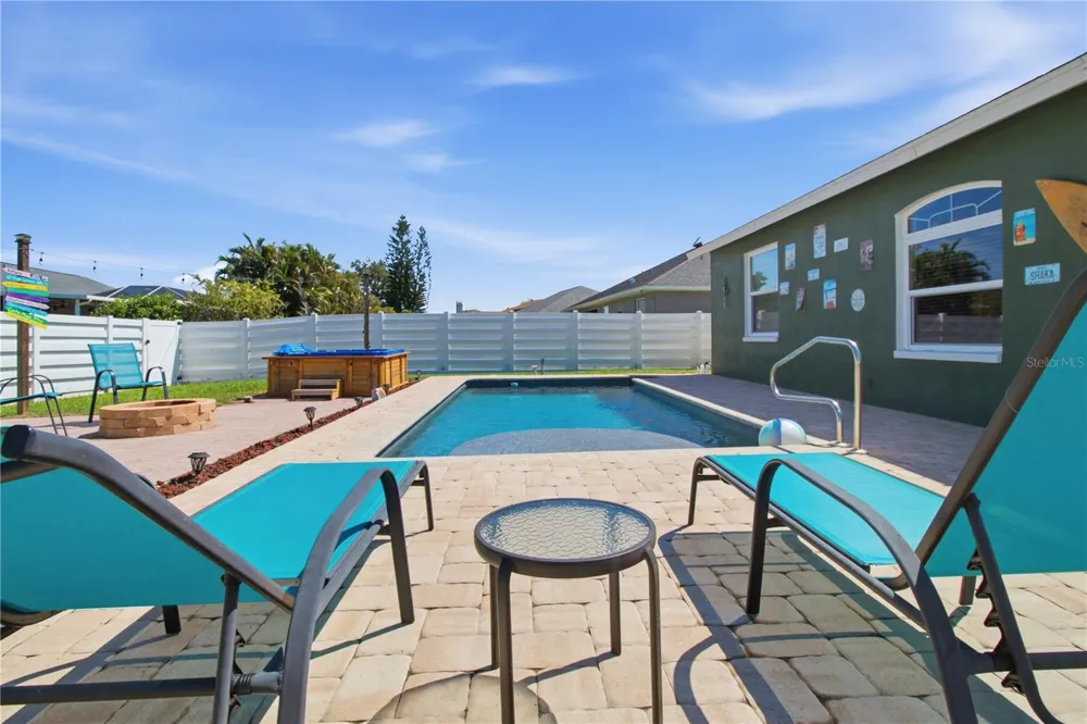 9301 71ST AVENUE E Palmetto, FL 34221