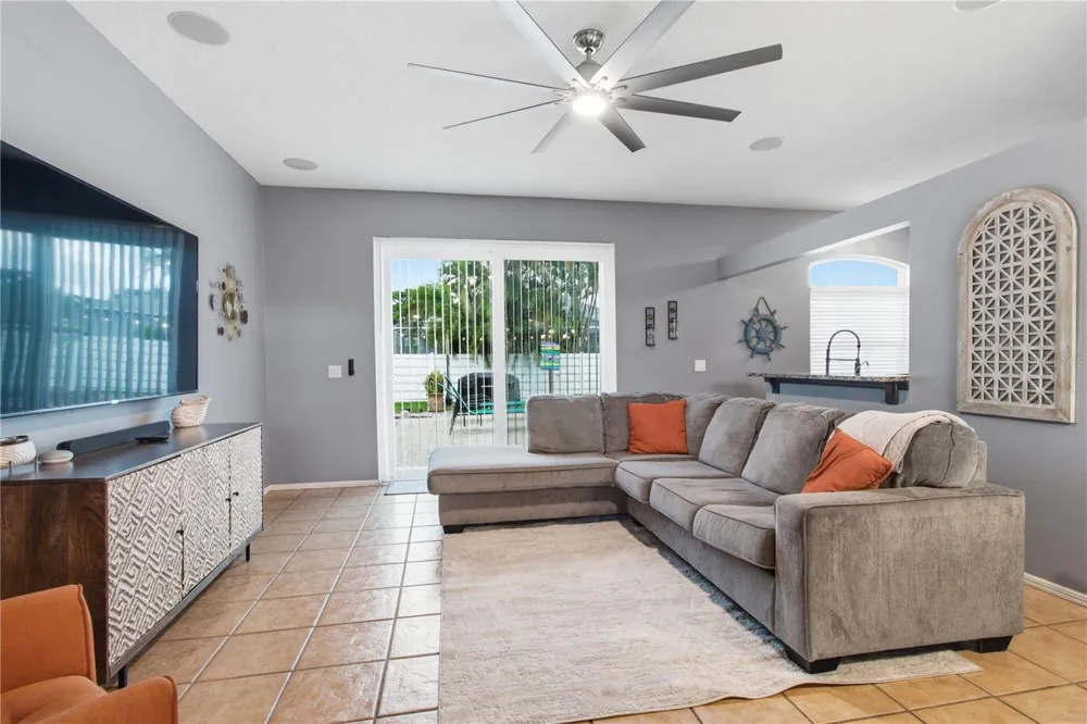 9301 71ST AVENUE E Palmetto, FL 34221