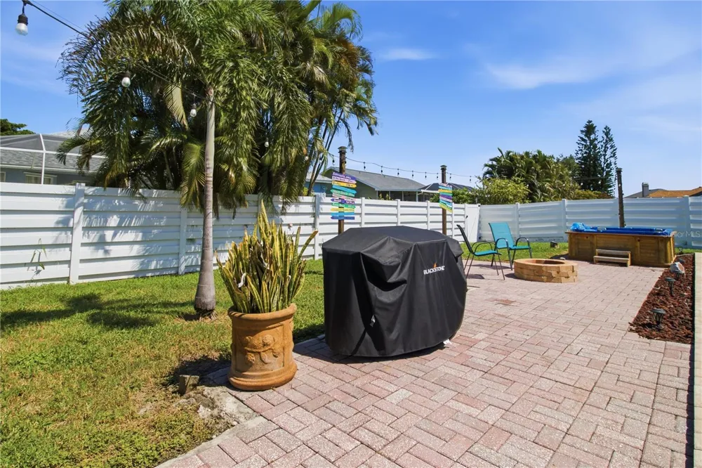 9301 71ST AVENUE E Palmetto, FL 34221