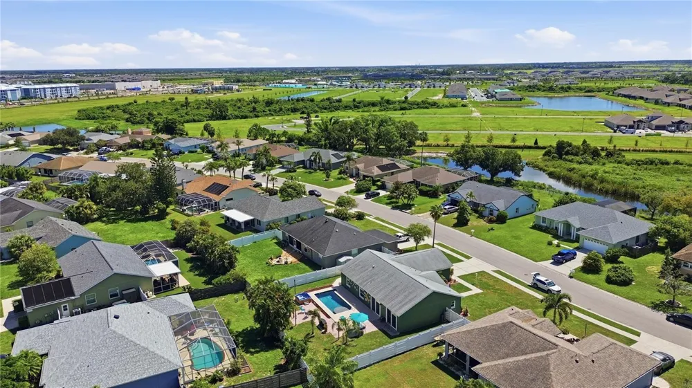9301 71ST AVENUE E Palmetto, FL 34221
