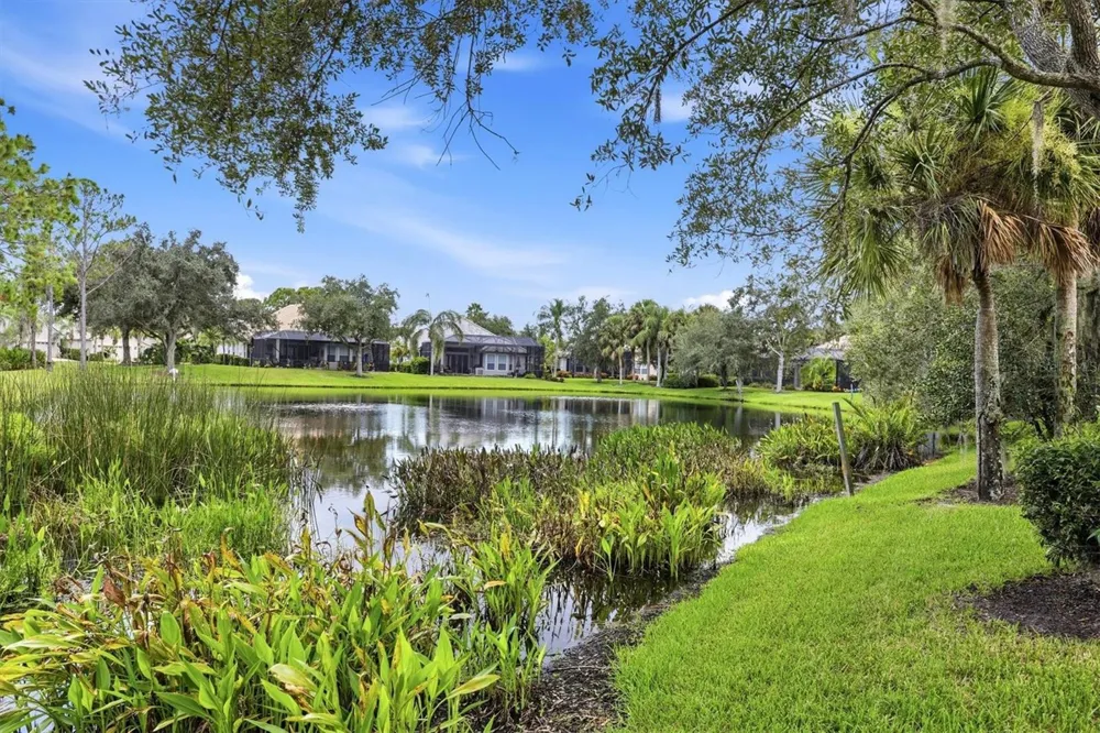 7443 EDENMORE STREET Bradenton, FL 34202