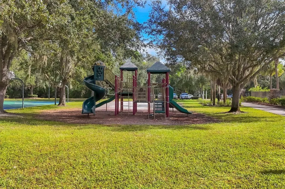 7443 EDENMORE STREET Bradenton, FL 34202