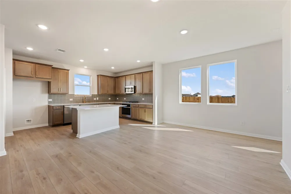 200 Clover Bend Liberty Hill, TX 78642