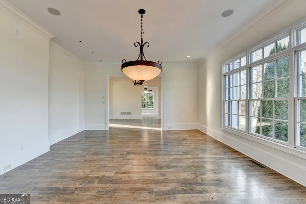 4045 Ridge RD Buford, GA 30519