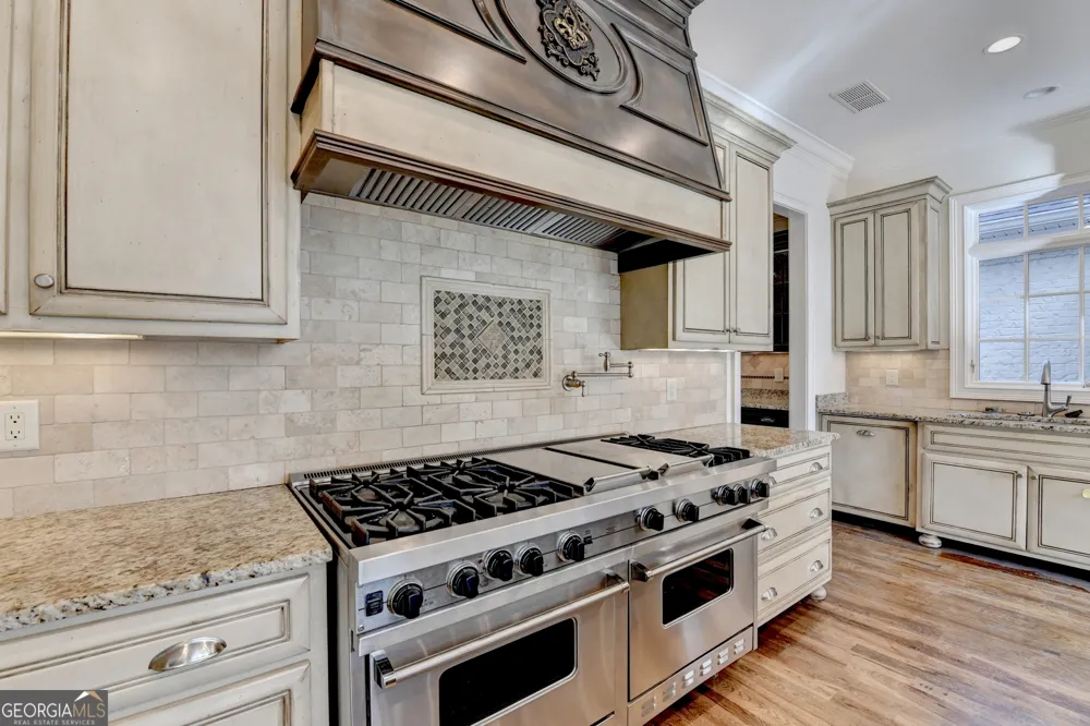 4045 Ridge RD Buford, GA 30519