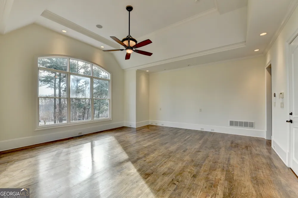4045 Ridge RD Buford, GA 30519
