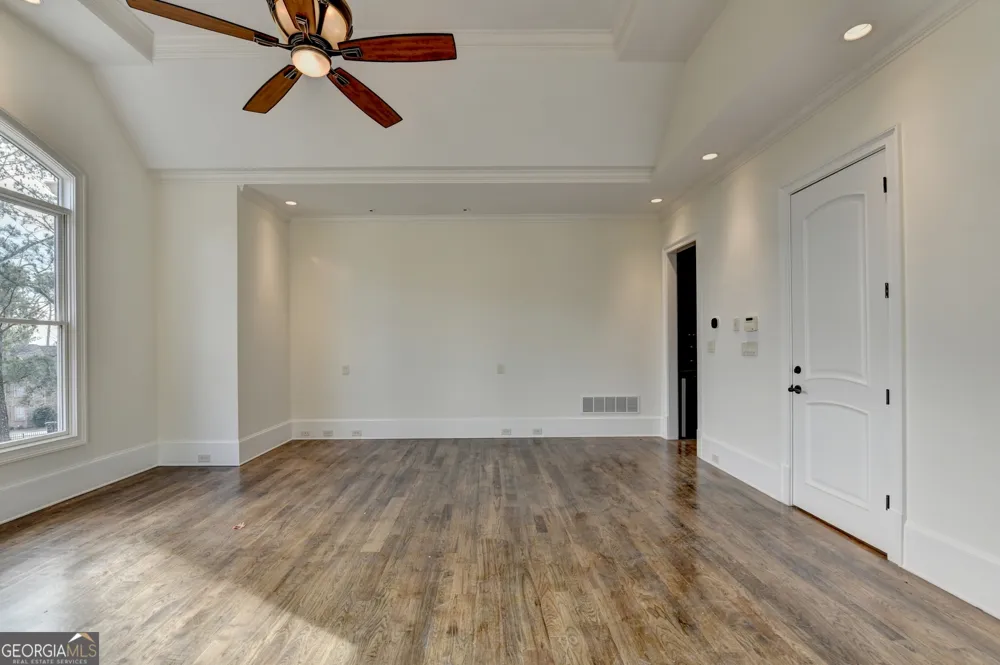 4045 Ridge RD Buford, GA 30519