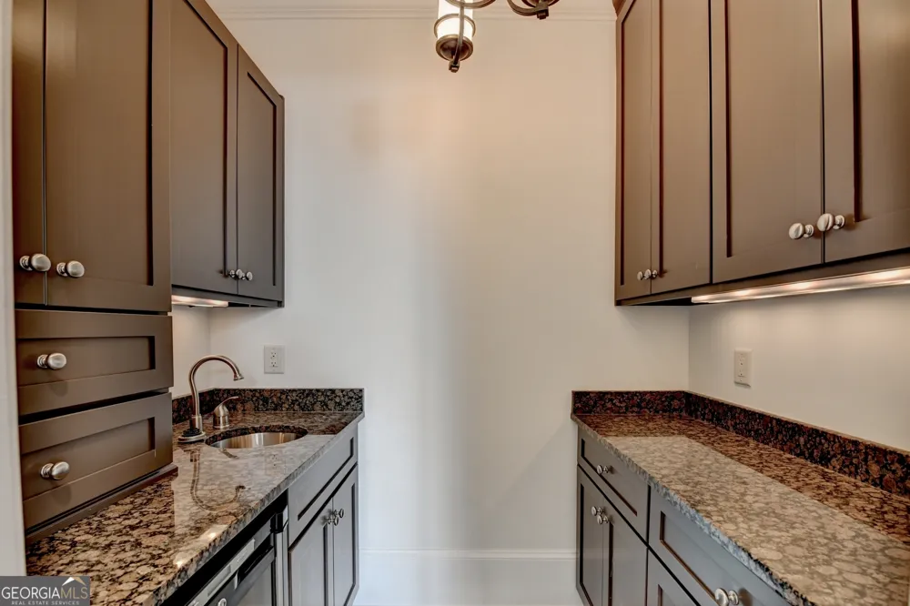 4045 Ridge RD Buford, GA 30519