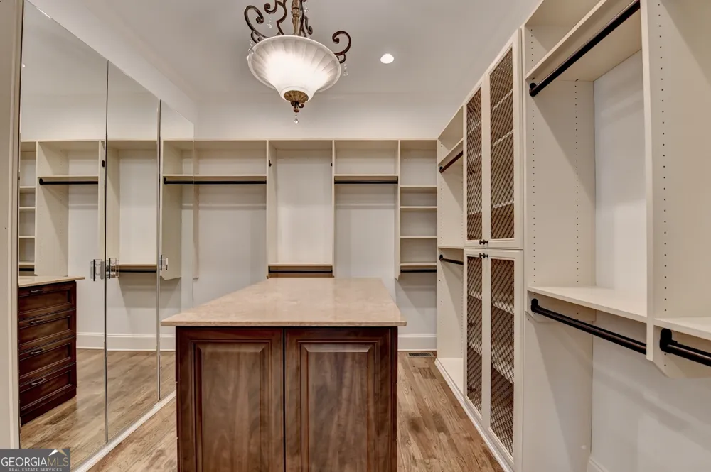 4045 Ridge RD Buford, GA 30519