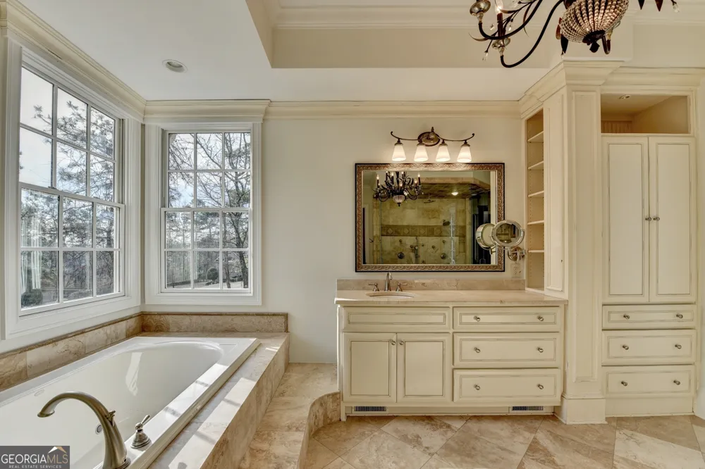 4045 Ridge RD Buford, GA 30519