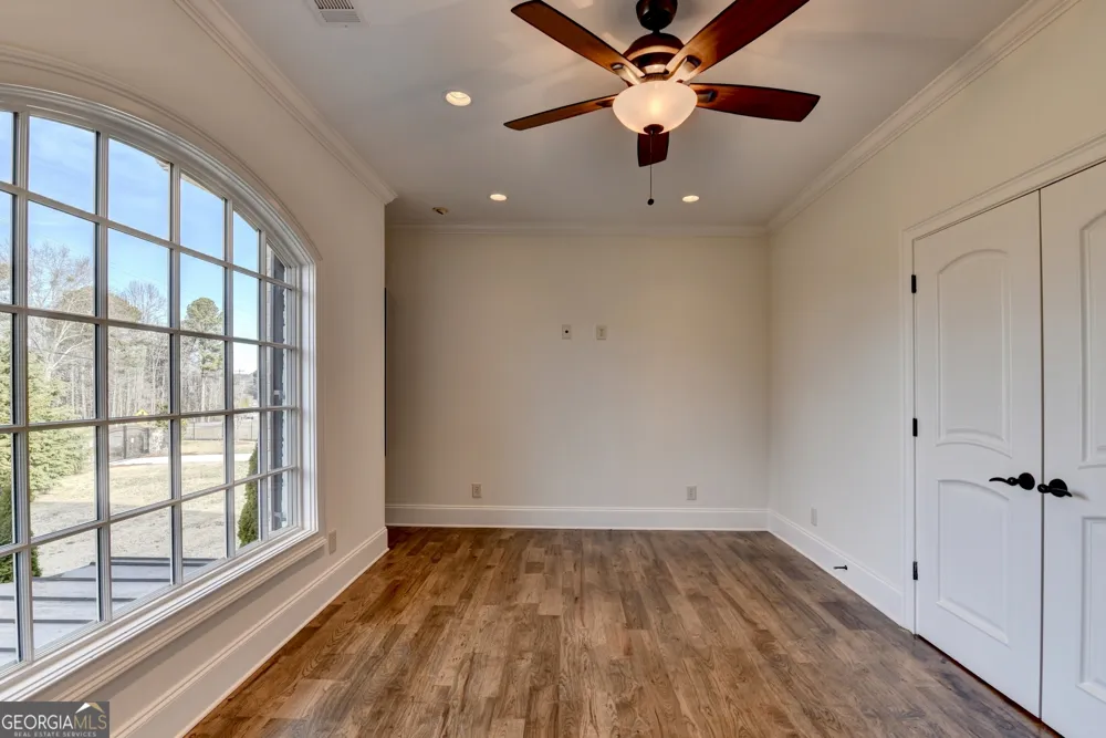 4045 Ridge RD Buford, GA 30519