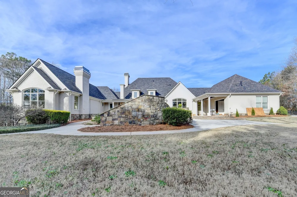 4045 Ridge RD Buford, GA 30519