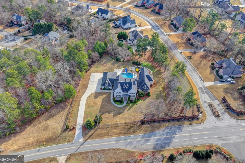 4045 Ridge RD Buford, GA 30519