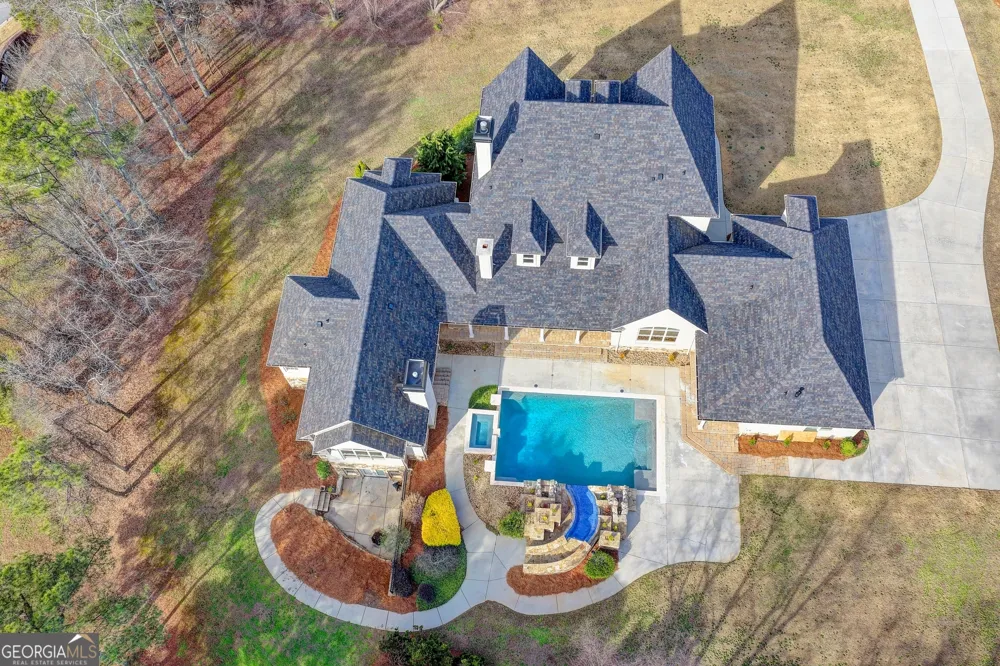 4045 Ridge RD Buford, GA 30519