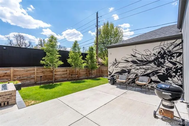 959 S Vine Street Denver, CO 80209