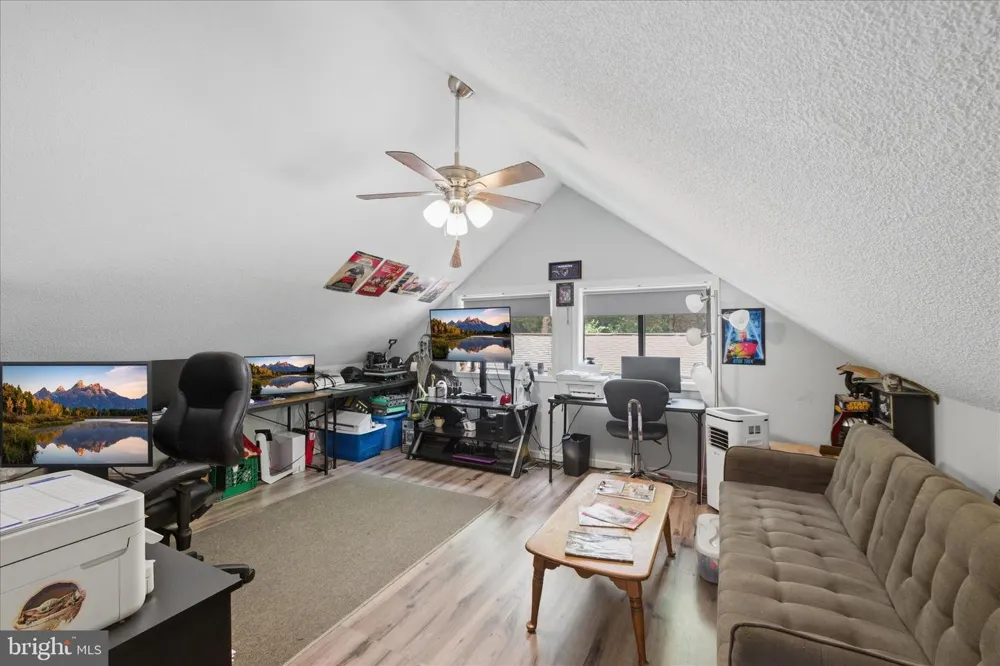 530 TECUMSEH TRL Hedgesville, WV 25427