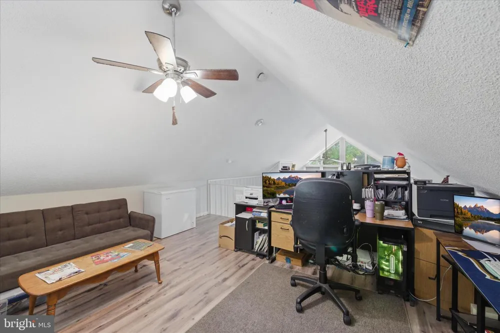 530 TECUMSEH TRL Hedgesville, WV 25427