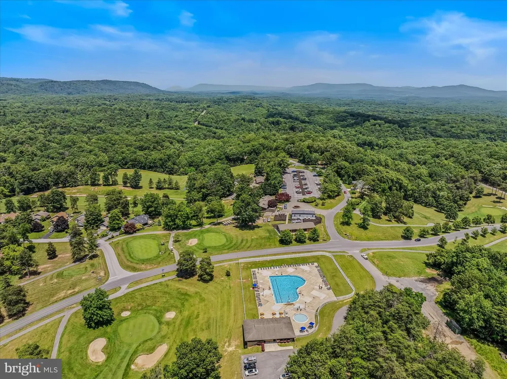 530 TECUMSEH TRL Hedgesville, WV 25427