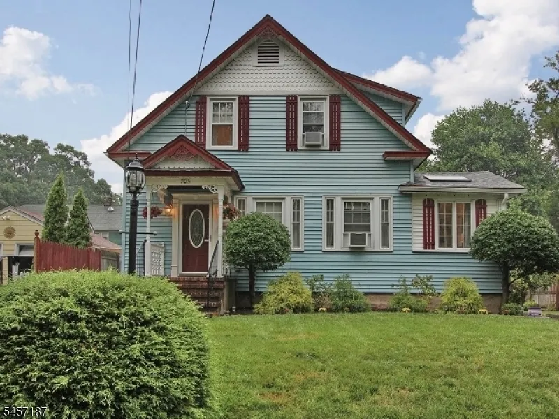 703 MARSHALL PLACE Plainfield City, NJ 07062