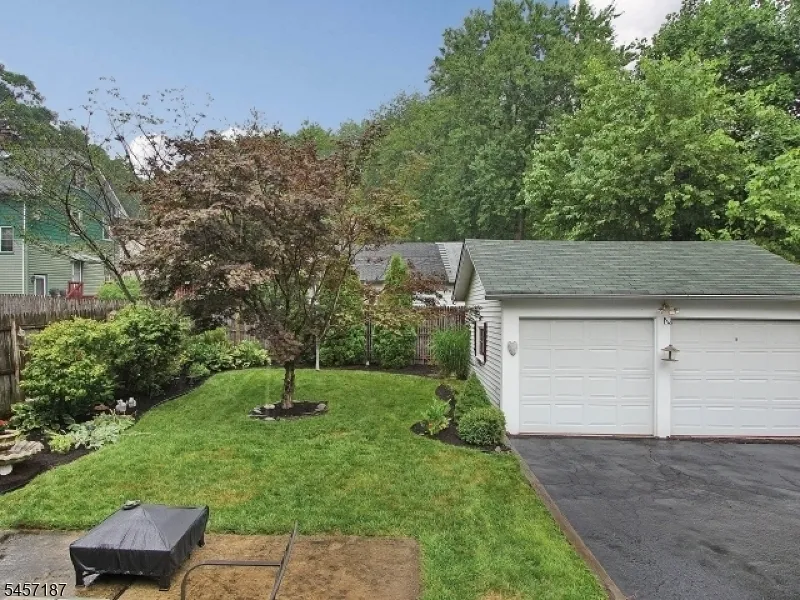 703 MARSHALL PLACE Plainfield City, NJ 07062