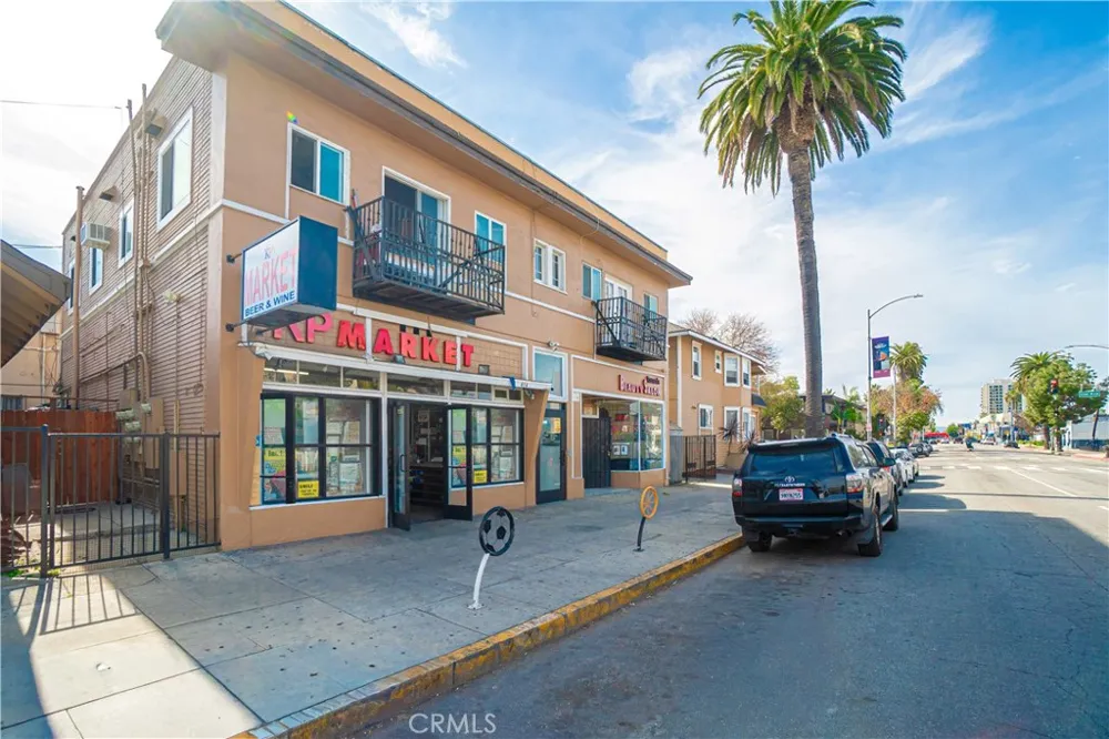 406 E 7th Long Beach, CA 90813