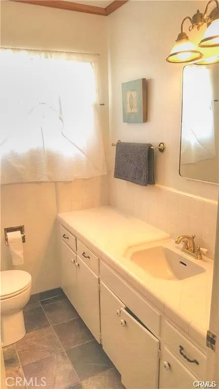 139 W Mariposa San Clemente, CA 92672