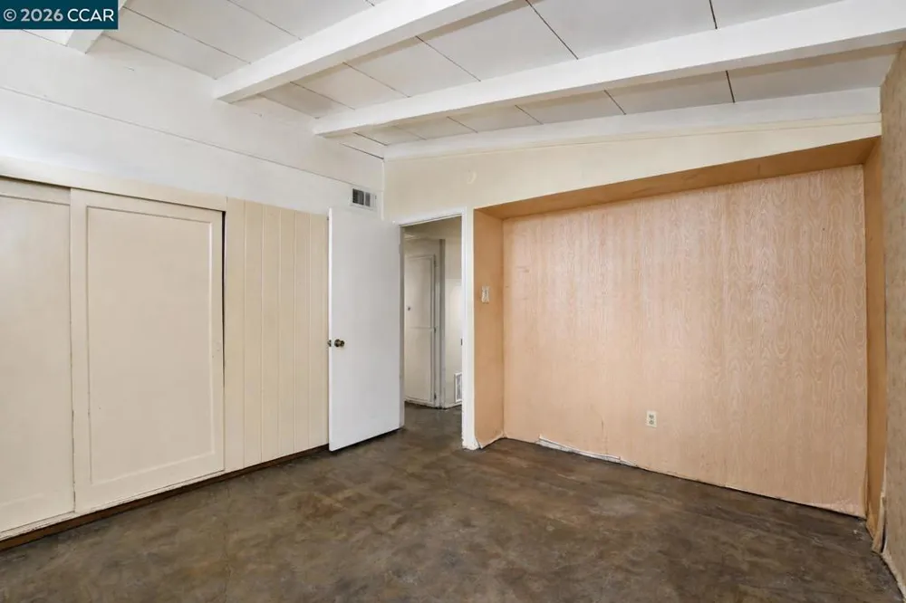 3214 Pine St. Martinez, CA 94553