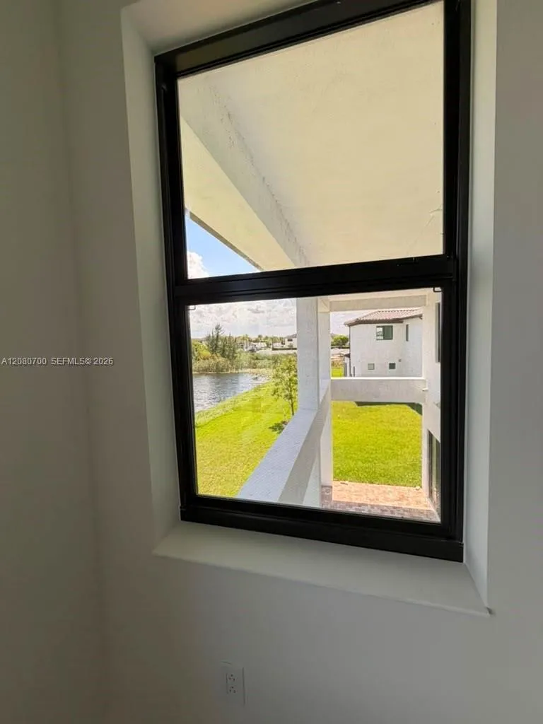 8540 NW 160th Terrace Miami Lakes, FL 33016