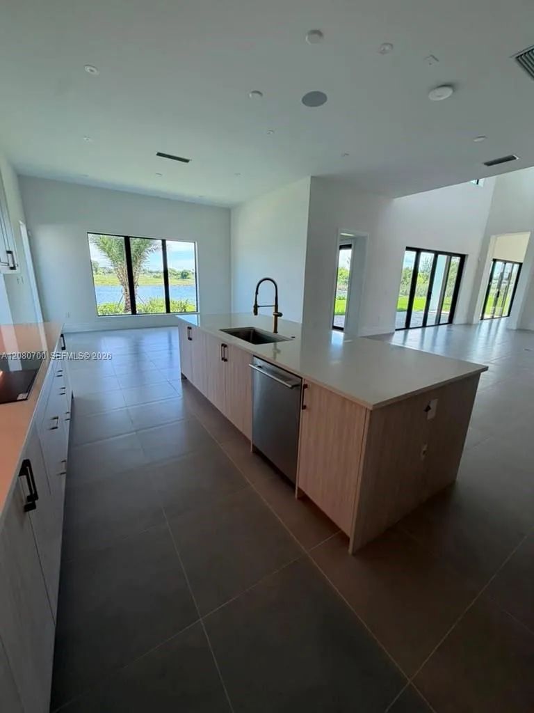 8540 NW 160th Terrace Miami Lakes, FL 33016