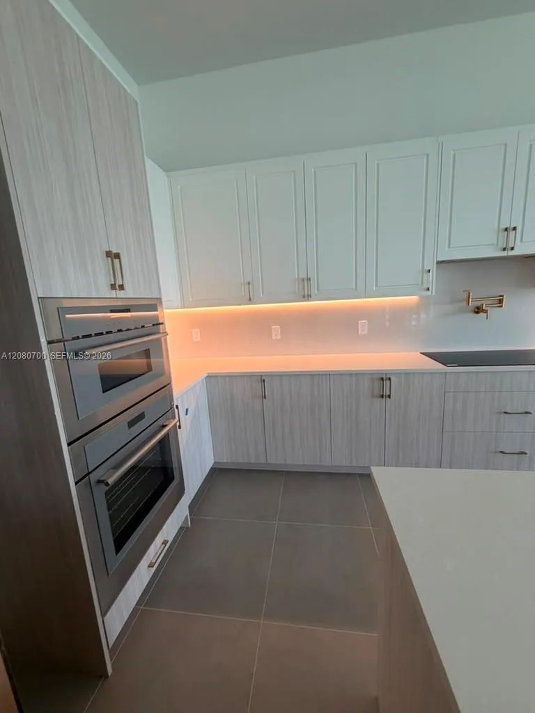 8540 NW 160th Terrace Miami Lakes, FL 33016