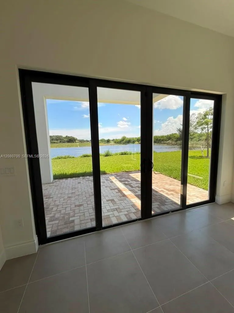 8540 NW 160th Terrace Miami Lakes, FL 33016