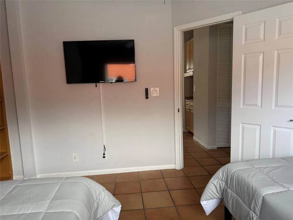 607 SW 15TH STREET Fort Lauderdale, FL 33315