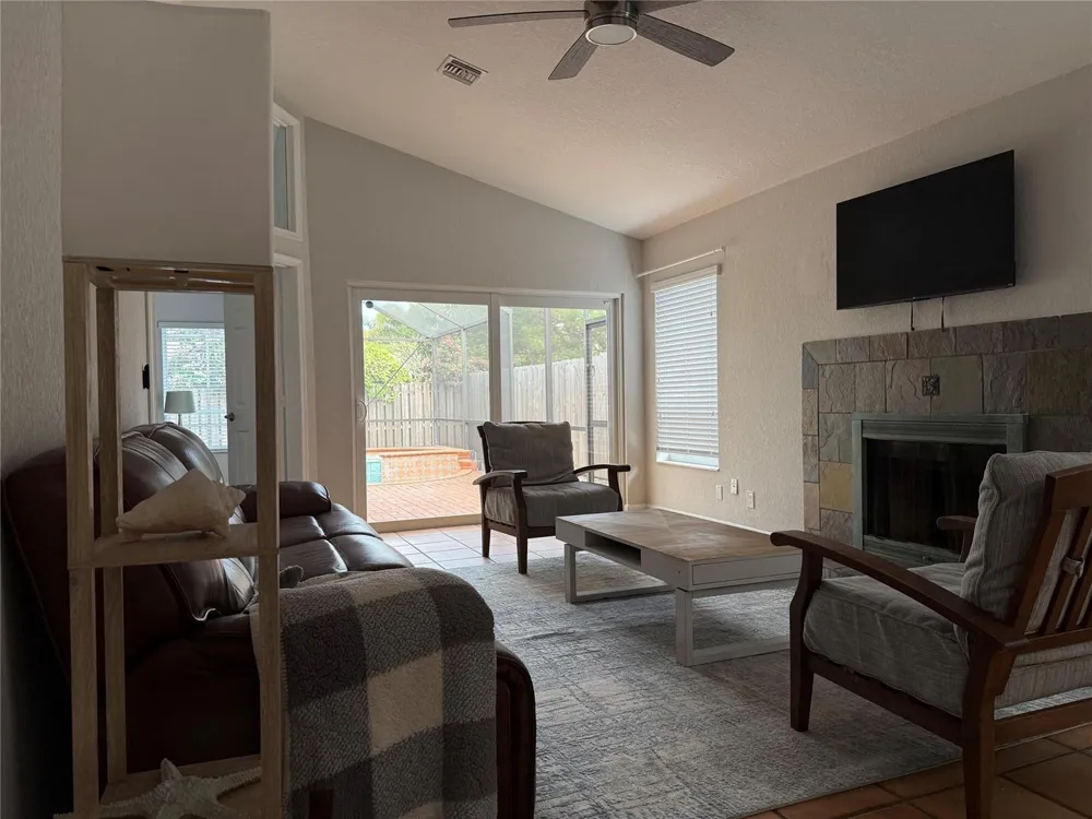 607 SW 15TH STREET Fort Lauderdale, FL 33315
