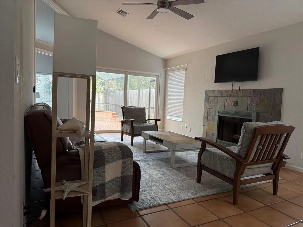 607 SW 15TH STREET Fort Lauderdale, FL 33315