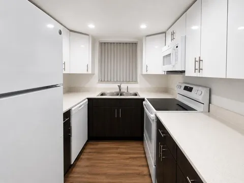 401 NW 34 STREET #93-107