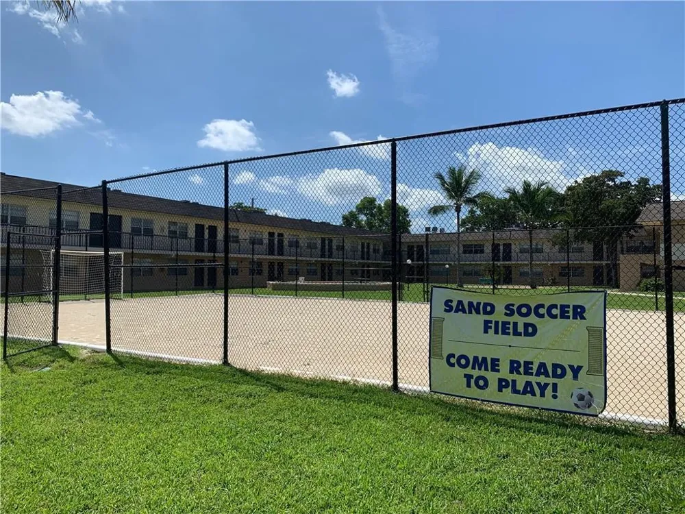 401 NW 34 STREET #93-107 Pompano Beach, FL 33064