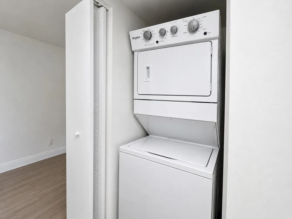 401 NW 34 STREET #93-107 Pompano Beach, FL 33064