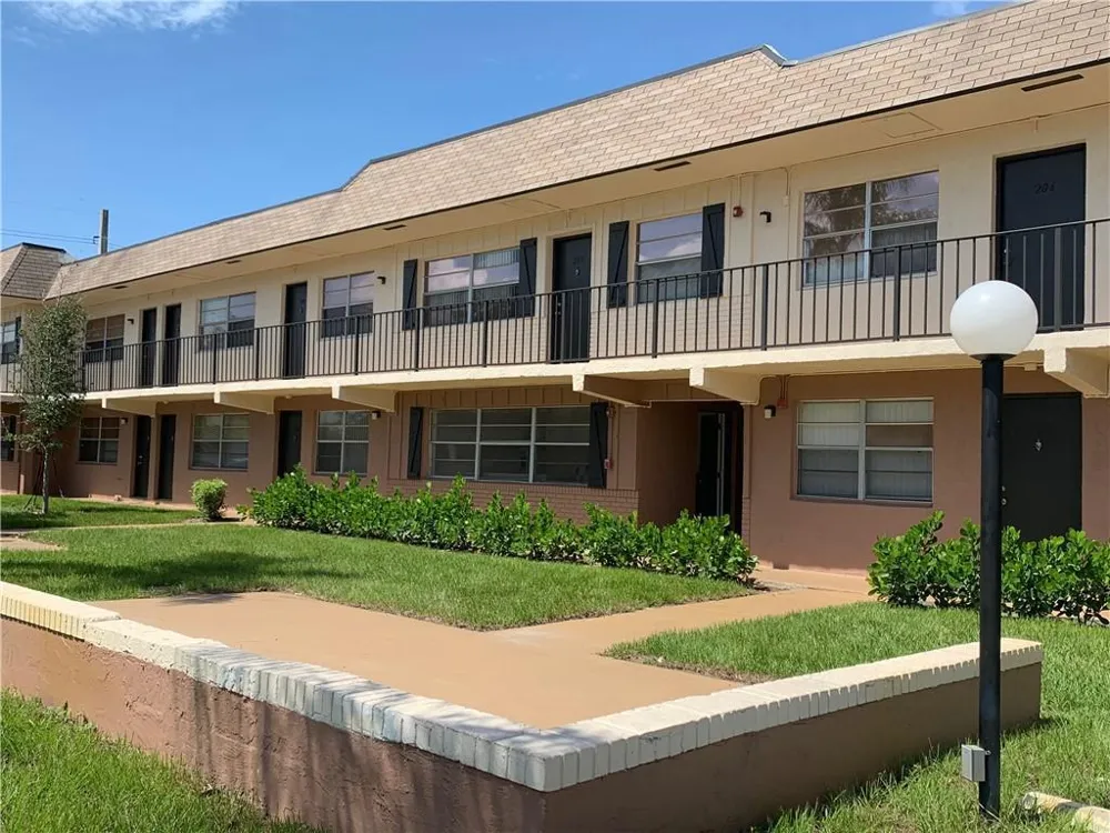 401 NW 34 STREET #93-107 Pompano Beach, FL 33064