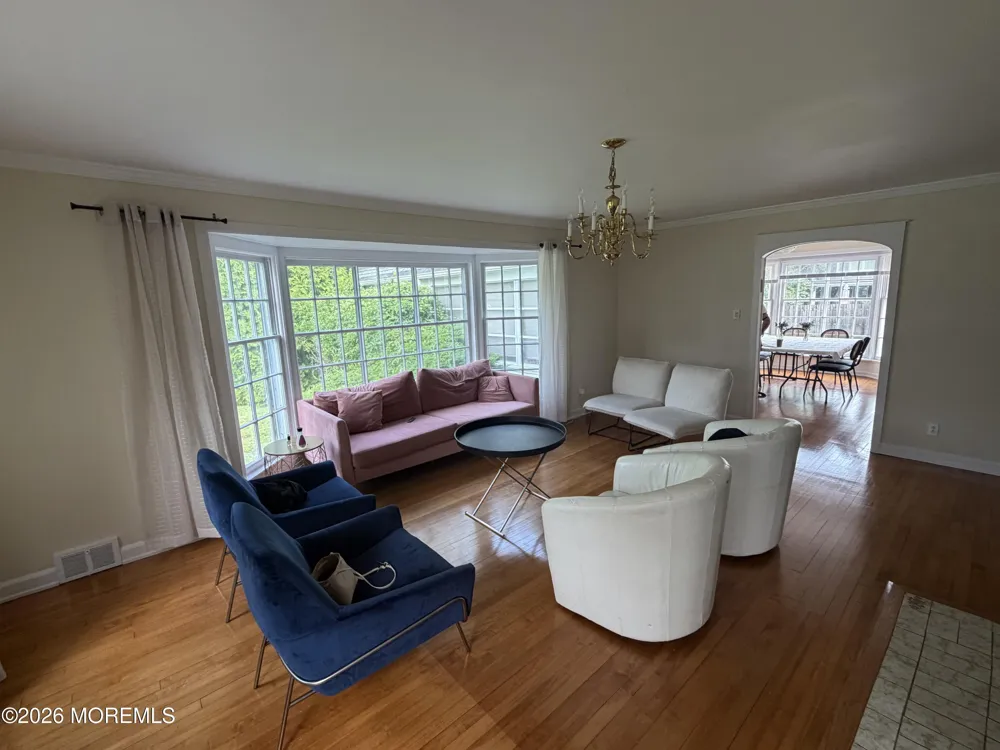 611 Blanchard Parkway West Allenhurst, NJ 07711