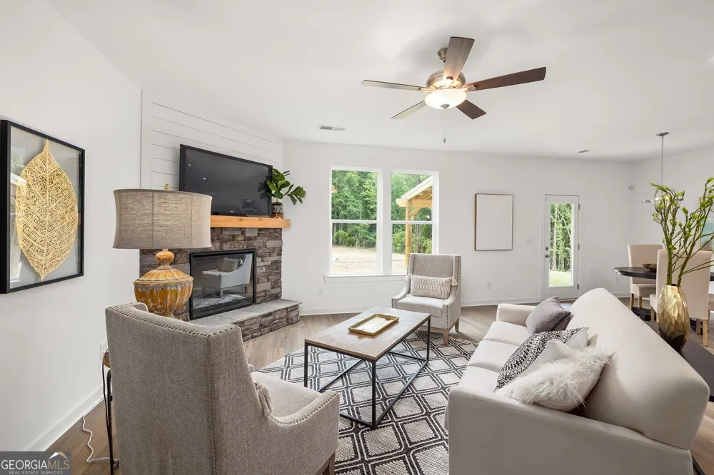 260 Crimson Feather DR Jefferson, GA 30549