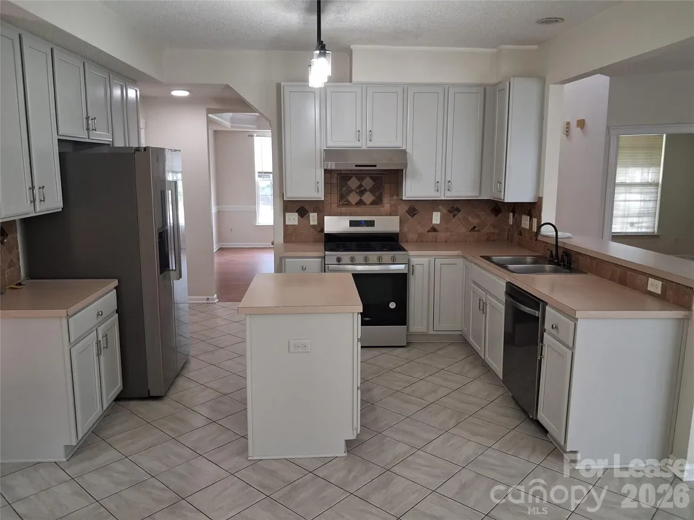 12029 Stone Forest Drive Pineville, NC 28134