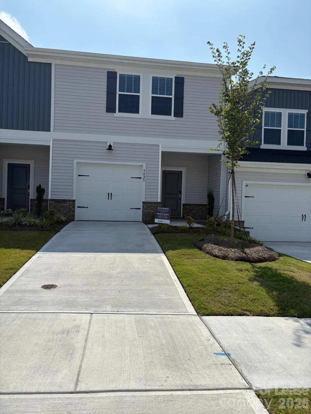 9025 Foggy Brook Loop Charlotte, NC 28216