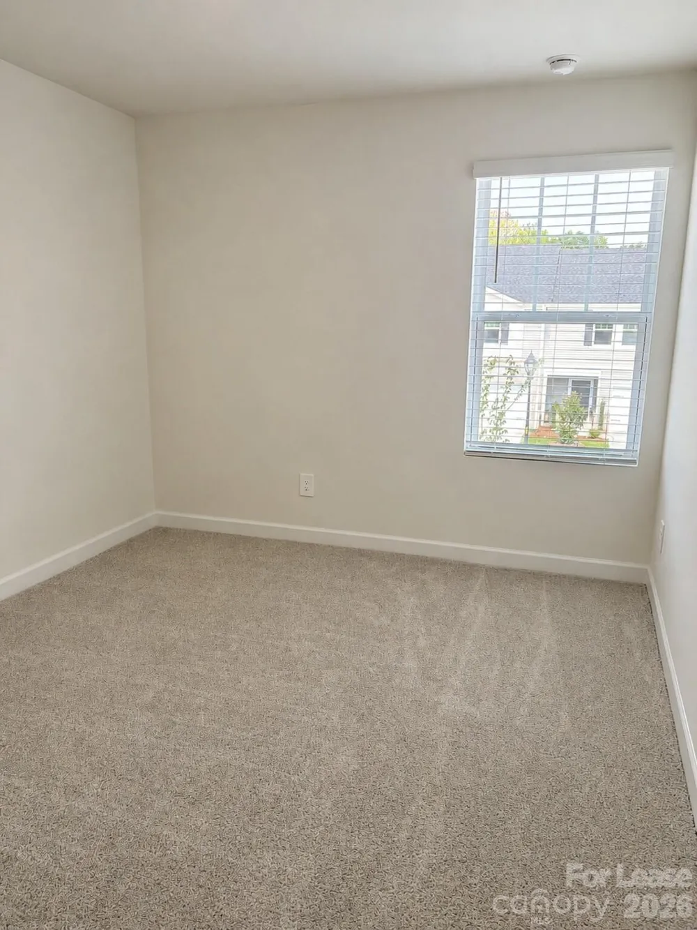 9025 Foggy Brook Loop Charlotte, NC 28216